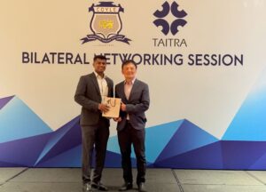 Networking reception in Colombo, fostering automotive market ties